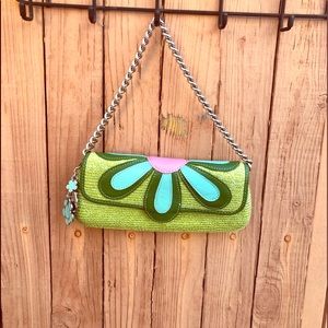 Vintage style shoulder bag